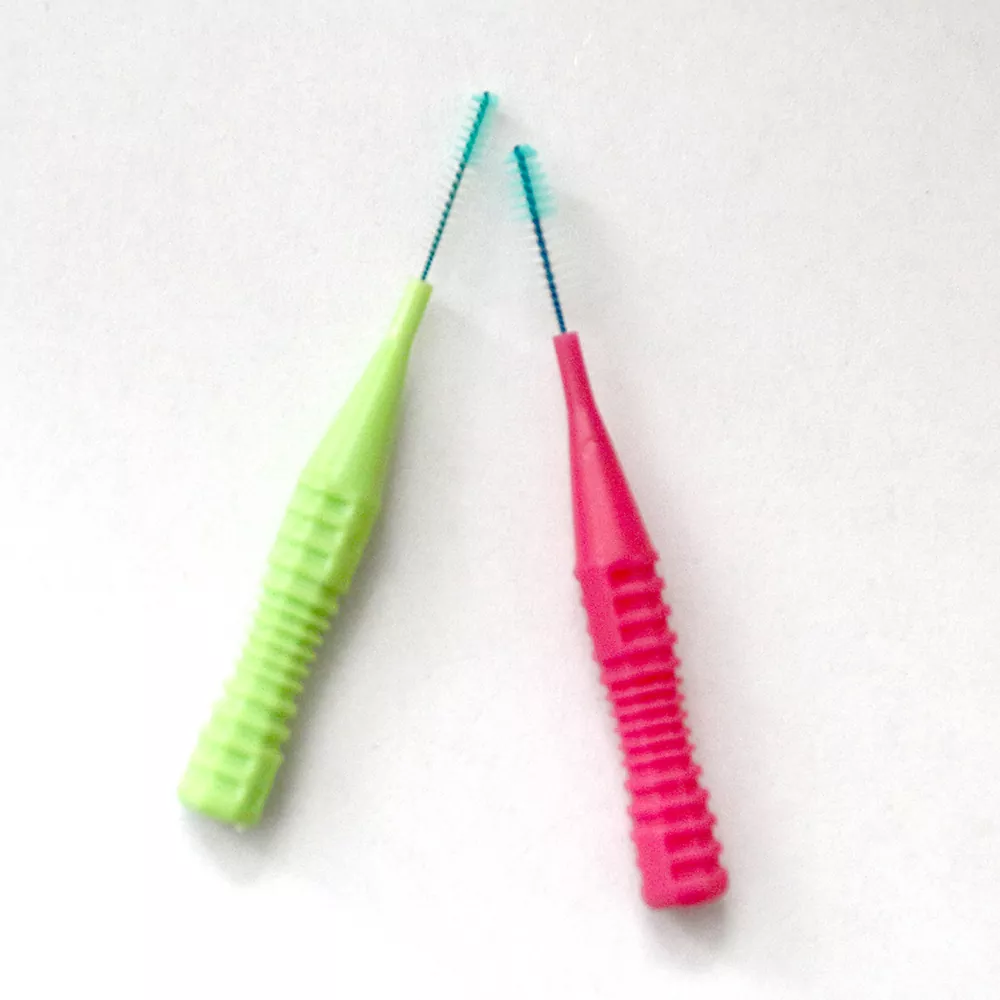 Escova Interdental Descartável
